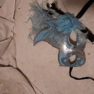 Masquerade mask